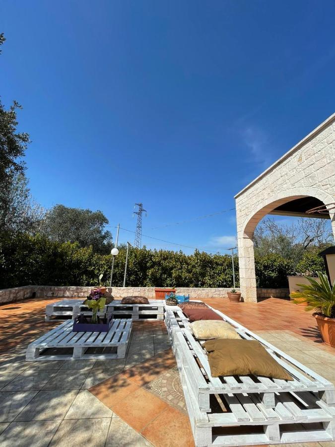 Villa Dama Чистернино Екстериор снимка