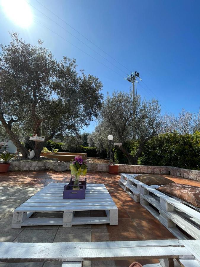 Villa Dama Чистернино Екстериор снимка