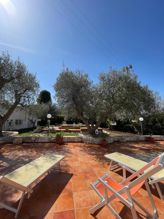 Villa Dama Чистернино Екстериор снимка