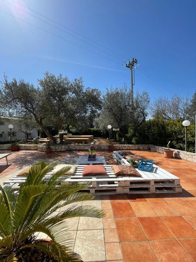 Villa Dama Чистернино Екстериор снимка