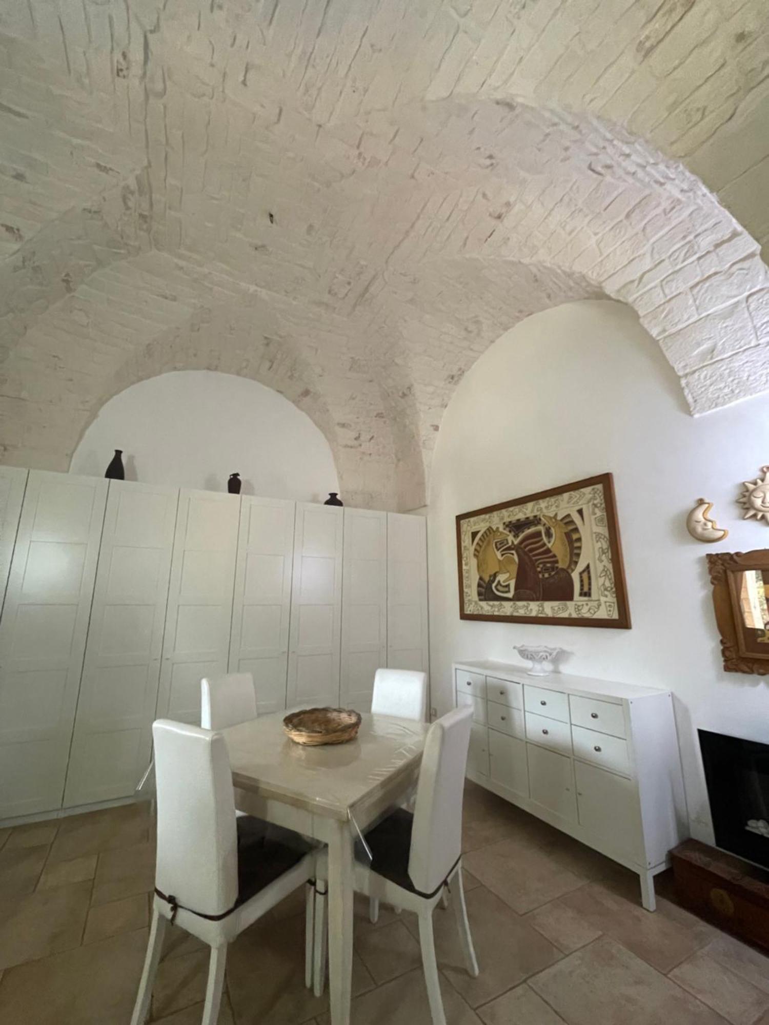 Villa Dama Чистернино Екстериор снимка