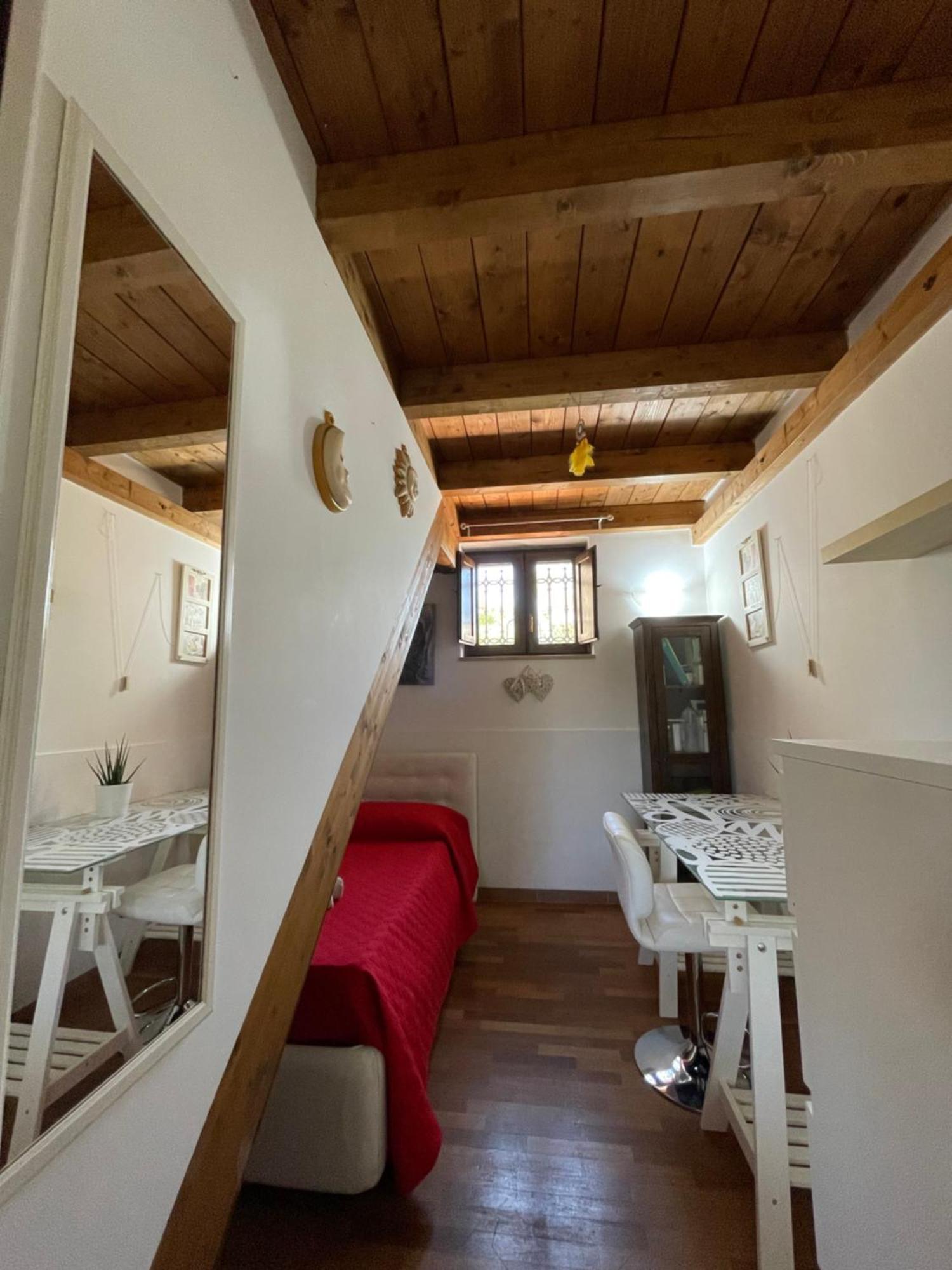 Villa Dama Чистернино Екстериор снимка